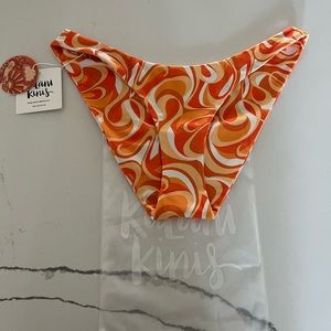 Kulani kini size medium bottom